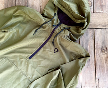 Load image into Gallery viewer, LIGHTWEIGHT PULLOVER WINDBREAKER ANORAK JACKET- ARMY GREEN