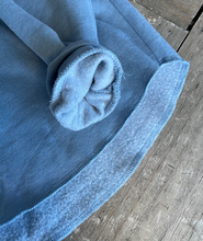 Load image into Gallery viewer, CALIFORNIA WAVE WASH HOODED PULLOVER