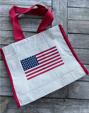 Load image into Gallery viewer, ARROWHEAD FLAG TOTE BAG