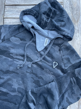 Load image into Gallery viewer, CALIFORNIA WAVE WASH HOODED PULLOVER