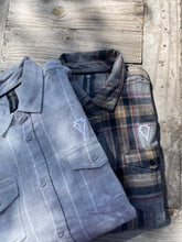 Load image into Gallery viewer, FLANNEL SHIRT- GREY/WHITE- the ‘Mayor’