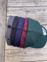 Load image into Gallery viewer, SNAPBACK HAT: multiple colors to choose from