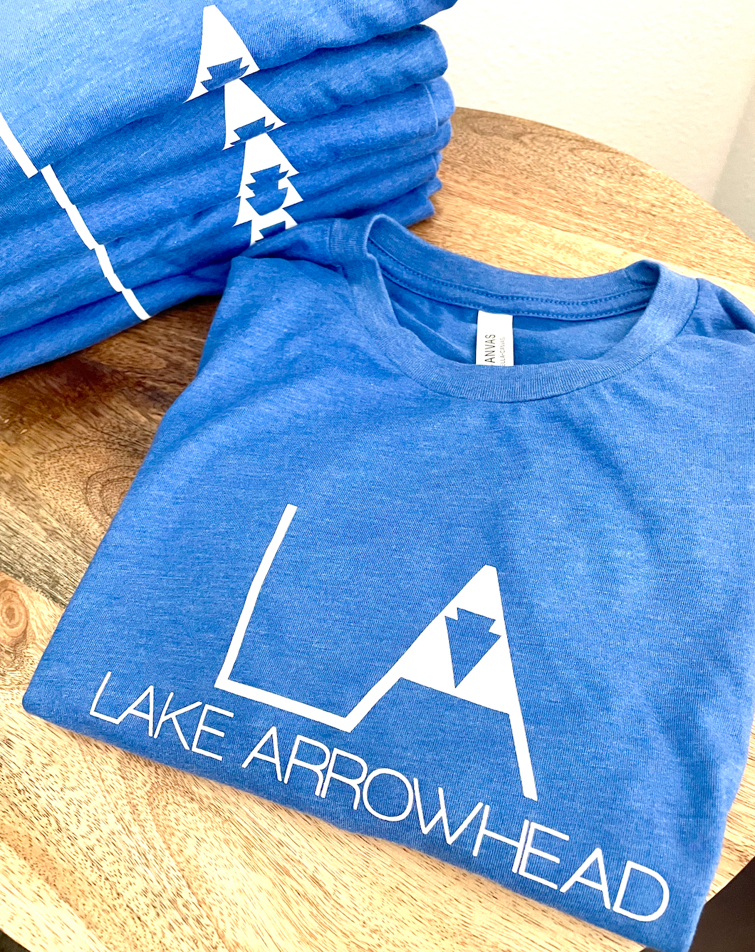 LAKE ARROWHEAD: T-SHIRT [HEATHER COLUMBIA BLUE]