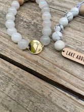 Load image into Gallery viewer, &quot;arrowhead&quot; Gold Mirror Charm Oil-Diffuser Bracelet- MOONSTONE
